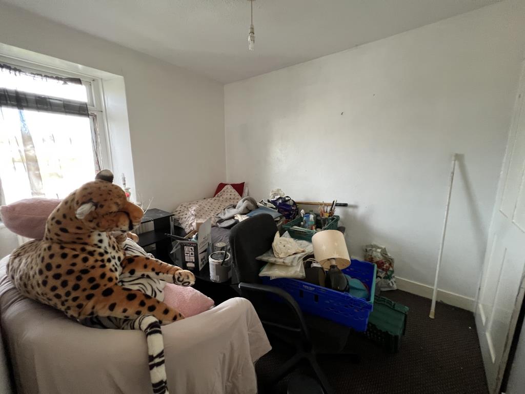 Lot: 91 - FREEHOLD THREE-BEDROOM HOUSE FOR INVESTMENT -
